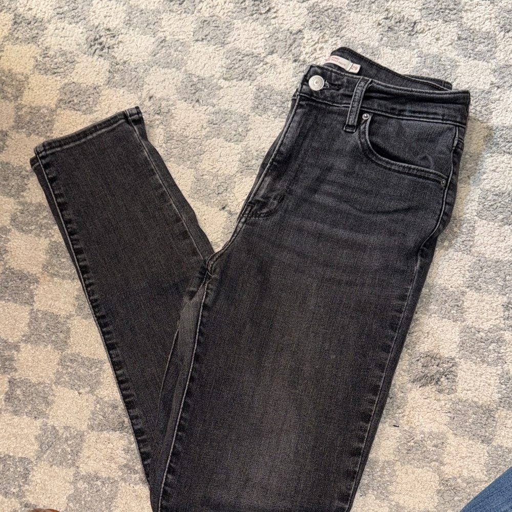 Levi's Women's Charcoal Skinny Jeans
